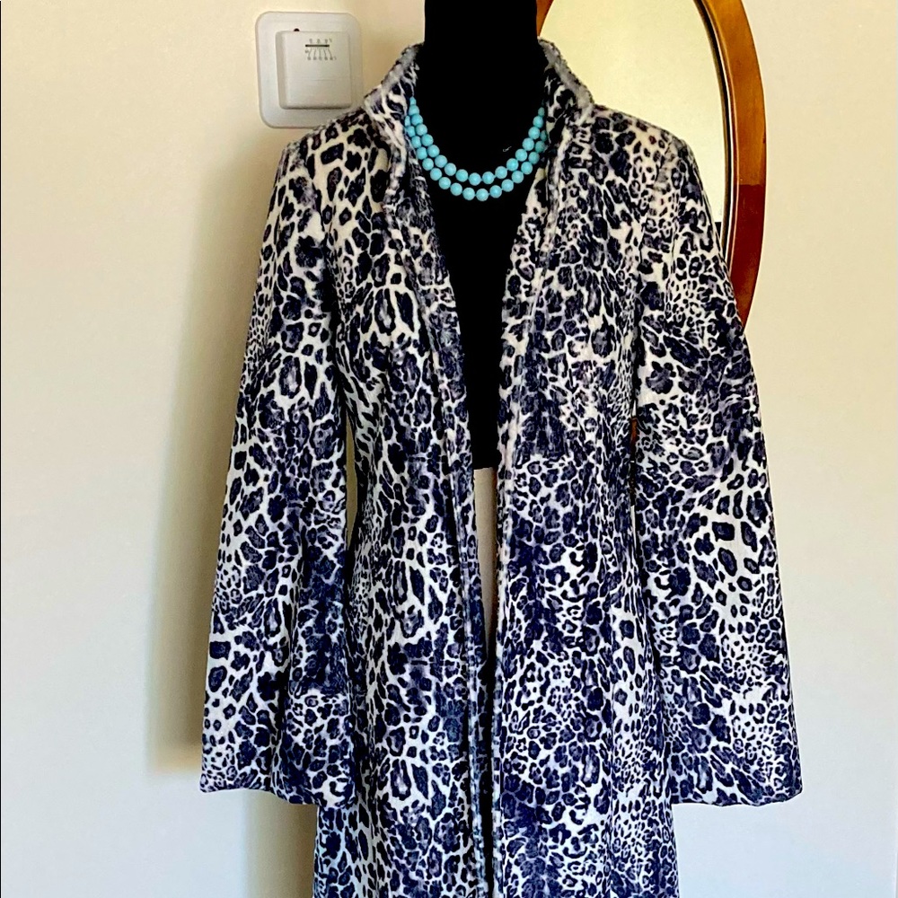 Animal pattern gaux fur coat